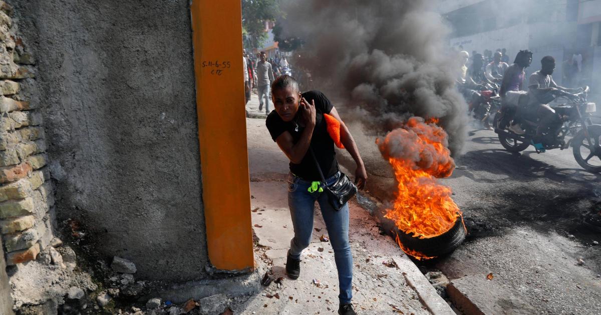 Caribbean leaders meet Haiti's prime minister following violent protests - Vimarsana News